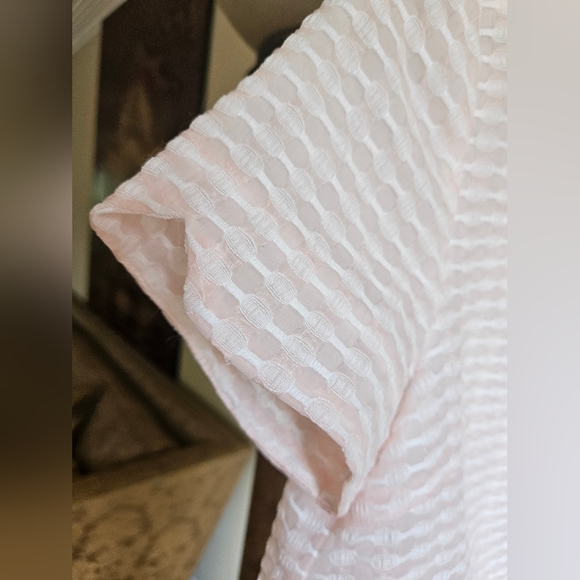 NWOT Cache Cache, sweet pink and white, short sleeve top - Picture 7 of 9